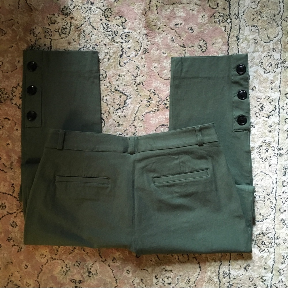 Banana Republic capris